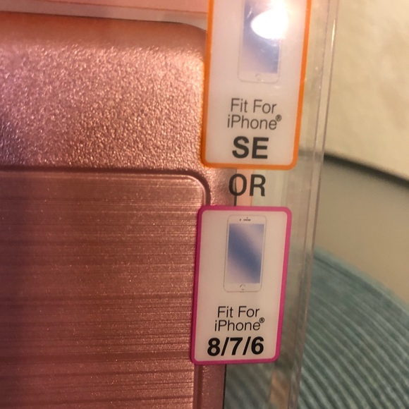 Conic iPhone 6/7/8/SE slider case - Picture 3 of 7